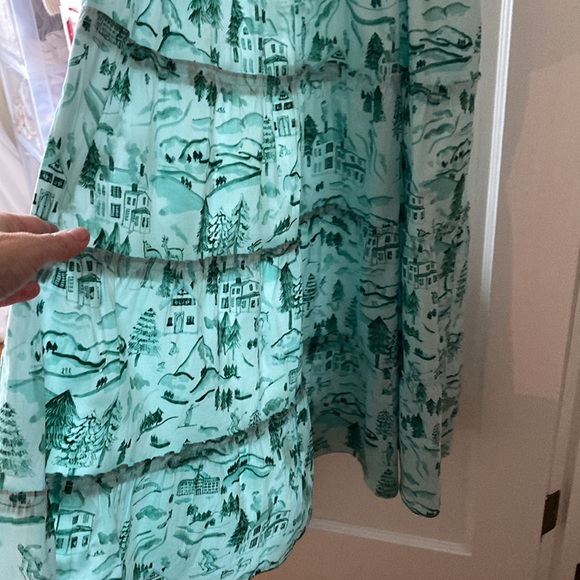 Hill House Dress - Picture 7 of 8